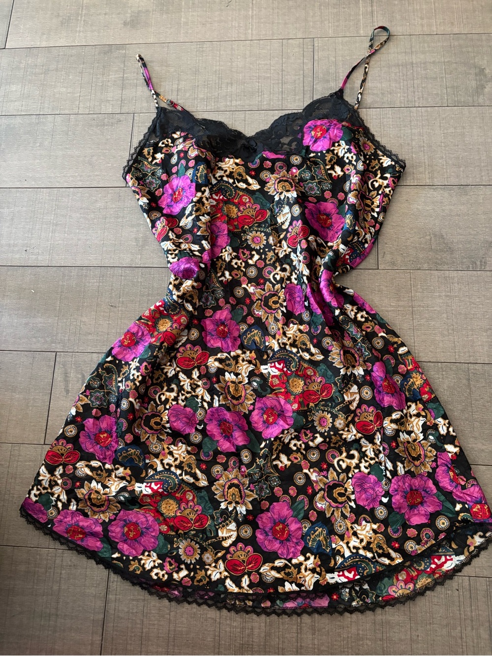 Vintage Coquette Girl Style Floral & Lace-Trim Satin Slip Dress